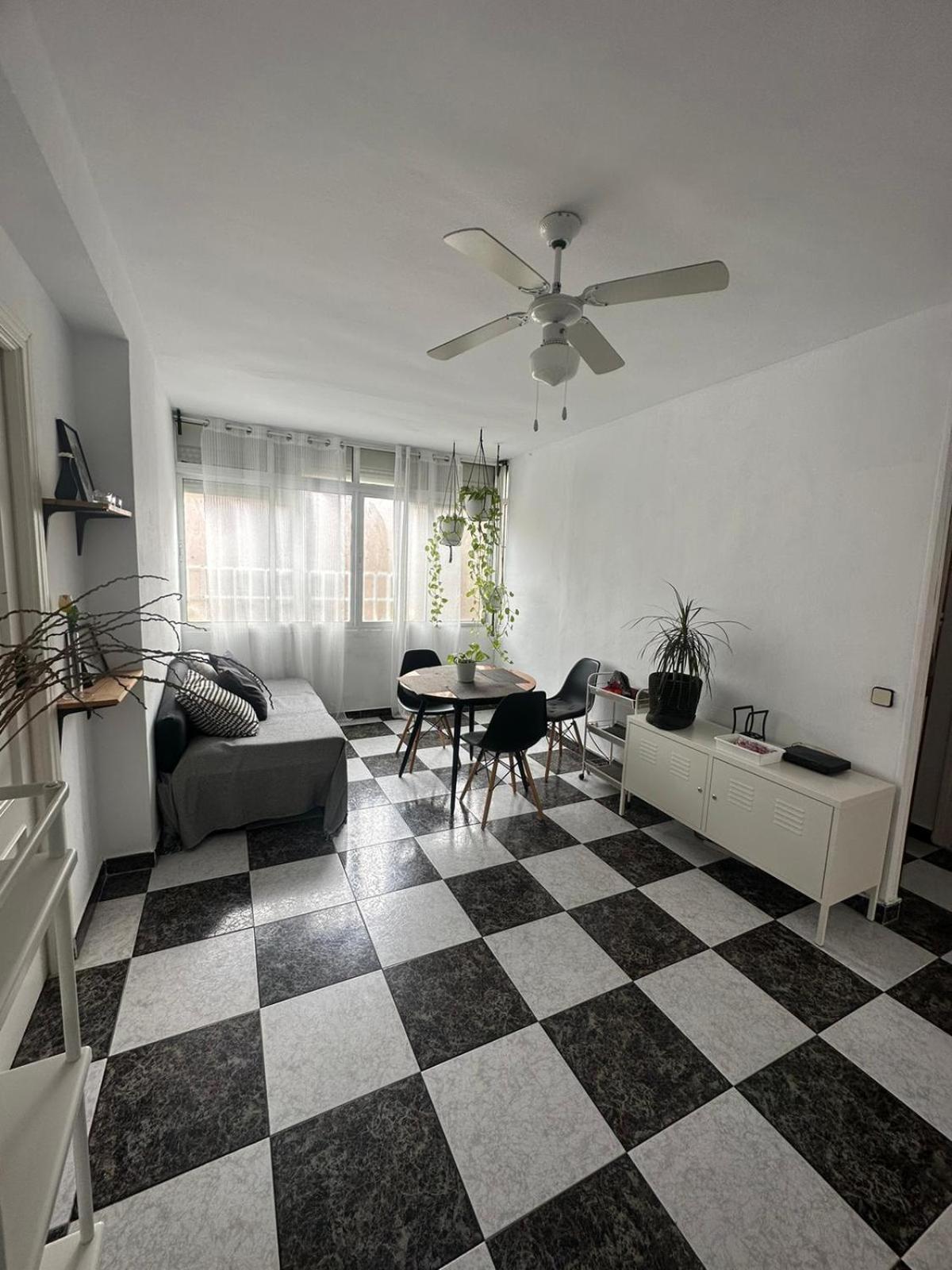 Habitacion 3 - 3 Planta Sin Ascensor En Piso Compartido No Es Piso Entero! Fuengirola Exteriér fotografie